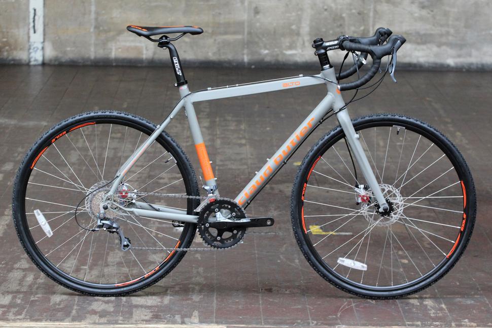 Review Claud Butler Alto CX9 cyclocross bike road.cc